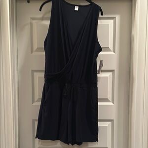 NWT Old Navy Active Breathe On navy blue Sleeveless Romper size large